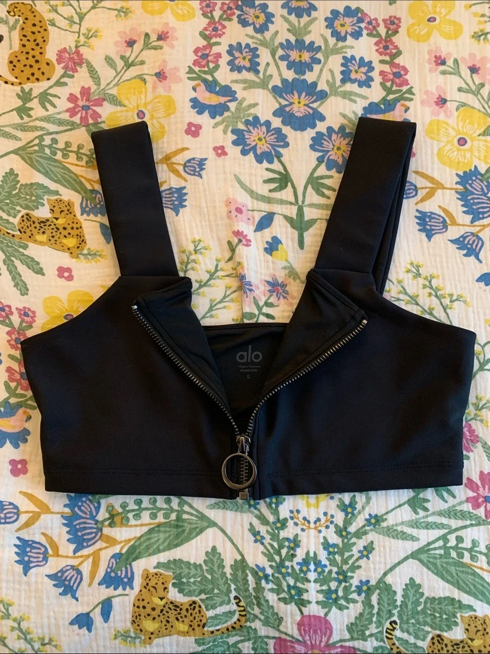 ALO Yoga Black Zip-Front Structured Crop Top with Wide Straps